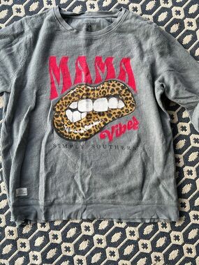 Simply Southern Gray Waffle Thermal Pullover